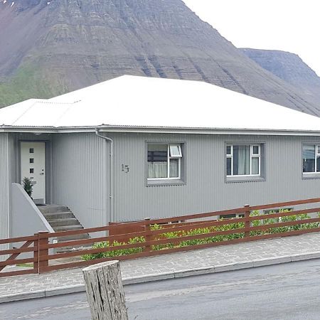 Sigurhaeth - Apartment With All Within Your Reach Isafjordur Luaran gambar